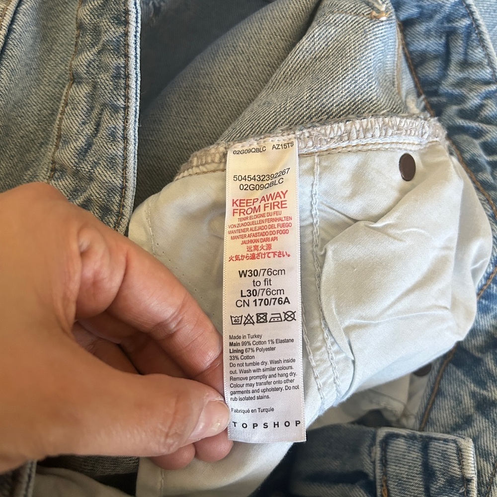Topshop Jeans Denim Straight Leg Raw Frayed Hem Light Acid Wash - Picture 8 of 8